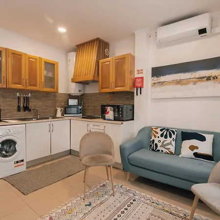 76 - Village I Apartment